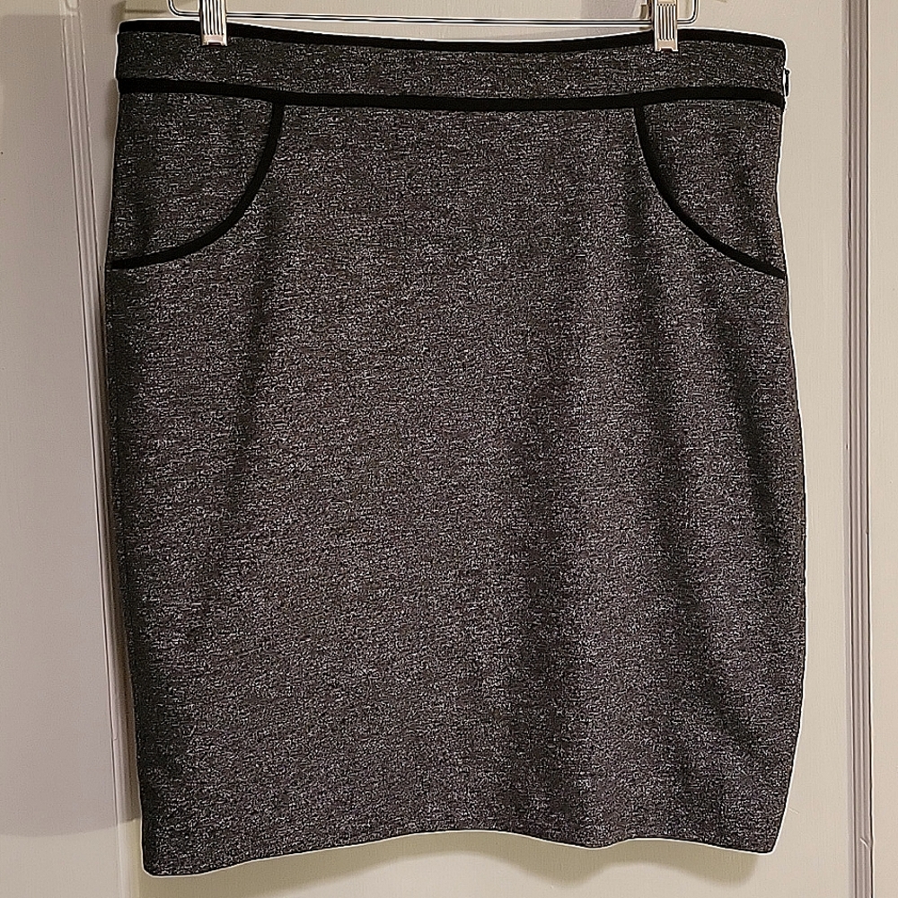 Limited Pencil Skirt